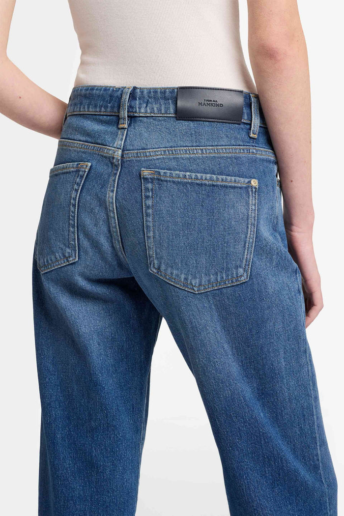 7 FOR ALL MANKIND WOMEN CALIE STRAIGHT  Mid Waist Jeans Explorer Blue - MAISONDEFASHION.COM