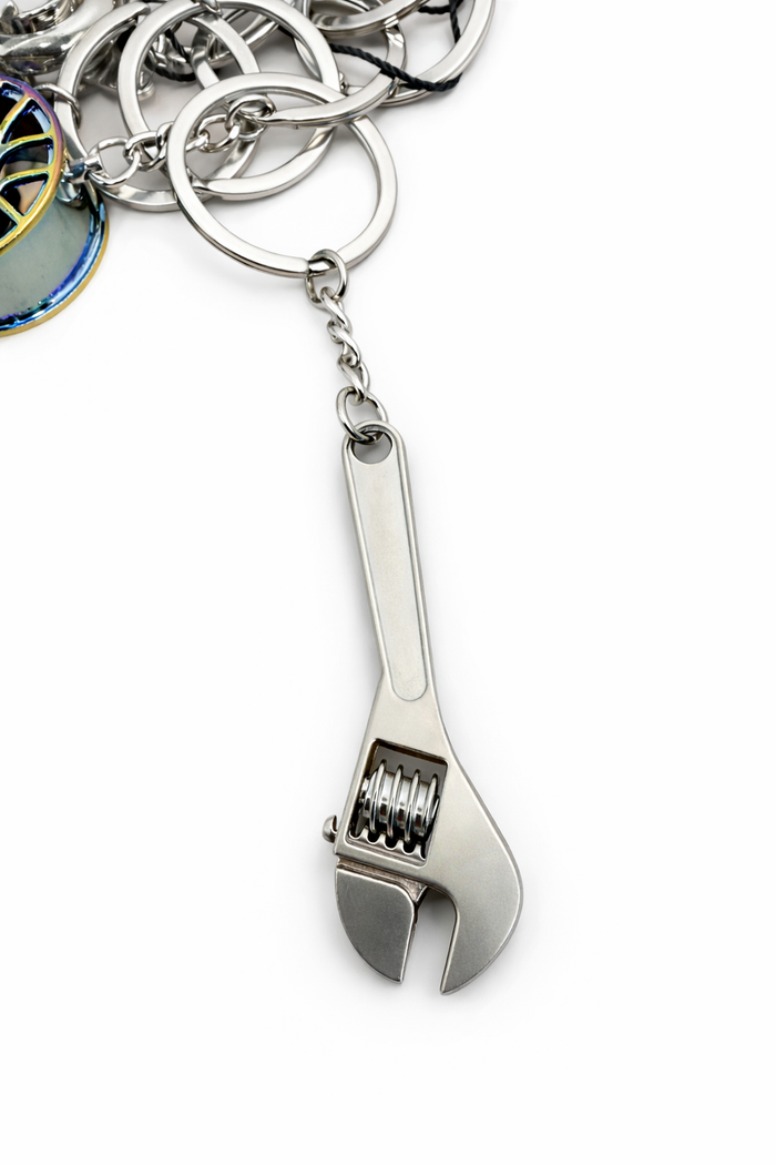 ANTI SOCIAL SOCIAL CLUB Car Part Keychain 8 in 1 Multi - MAISONDEFASHION.COM