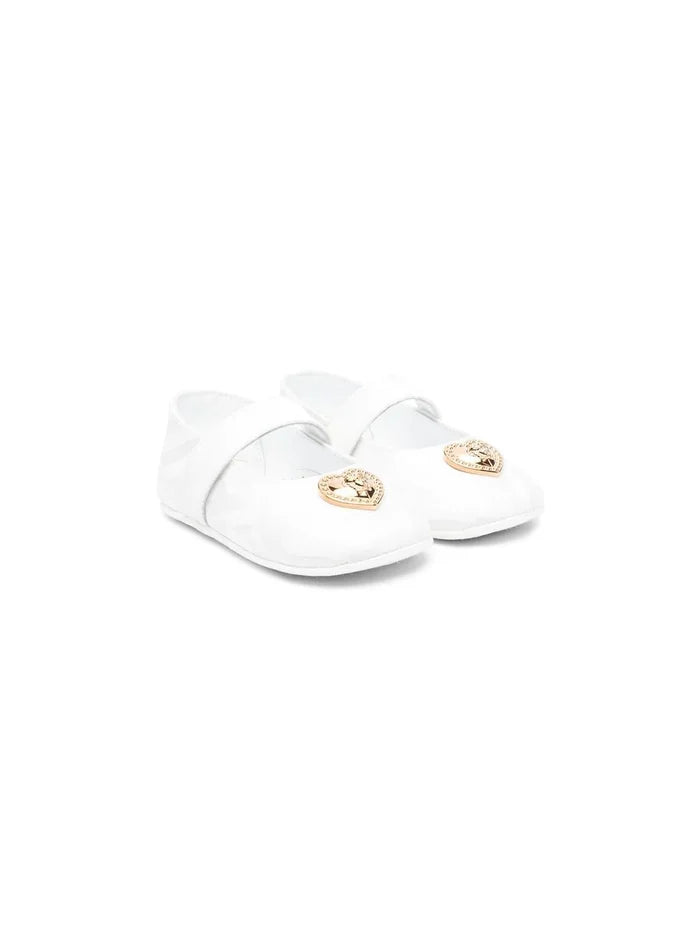 VERSACE BABY Heart-plaque Ballerina Shoes White/Gold - MAISONDEFASHION.COM