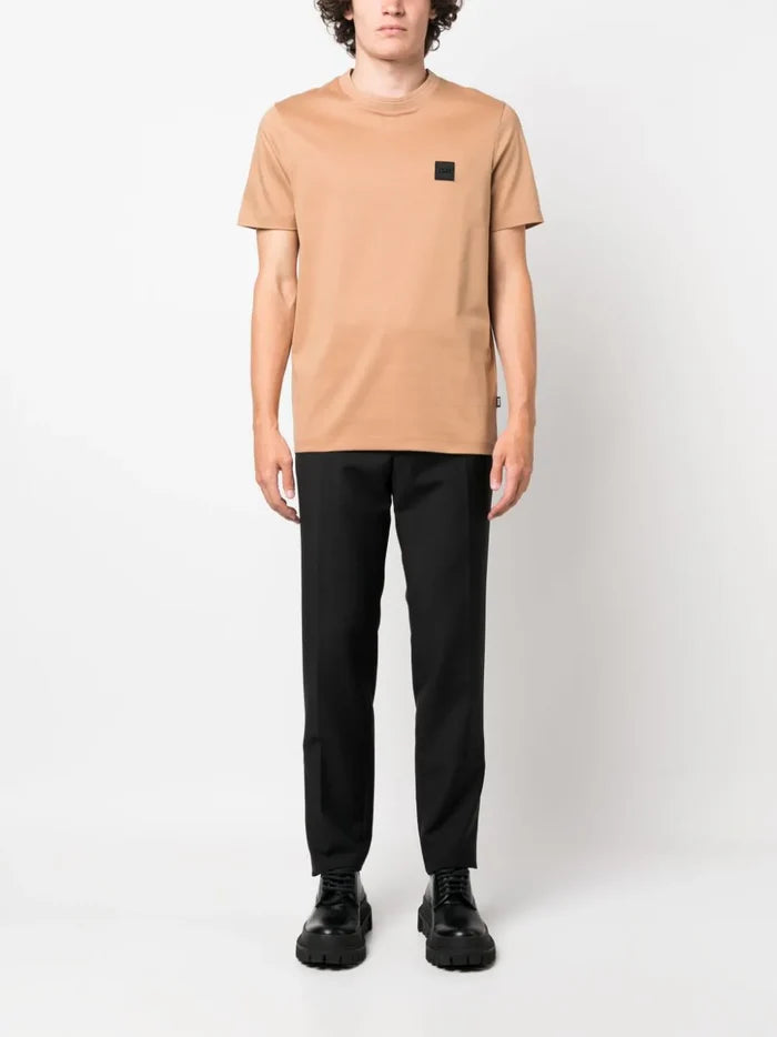 BOSS MEN Logo-patch Cotton T-shirt Medium Beige - MAISONDEFASHION.COM