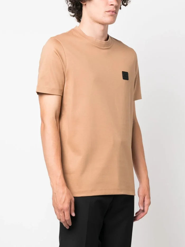 BOSS MEN Logo-patch Cotton T-shirt Medium Beige - MAISONDEFASHION.COM