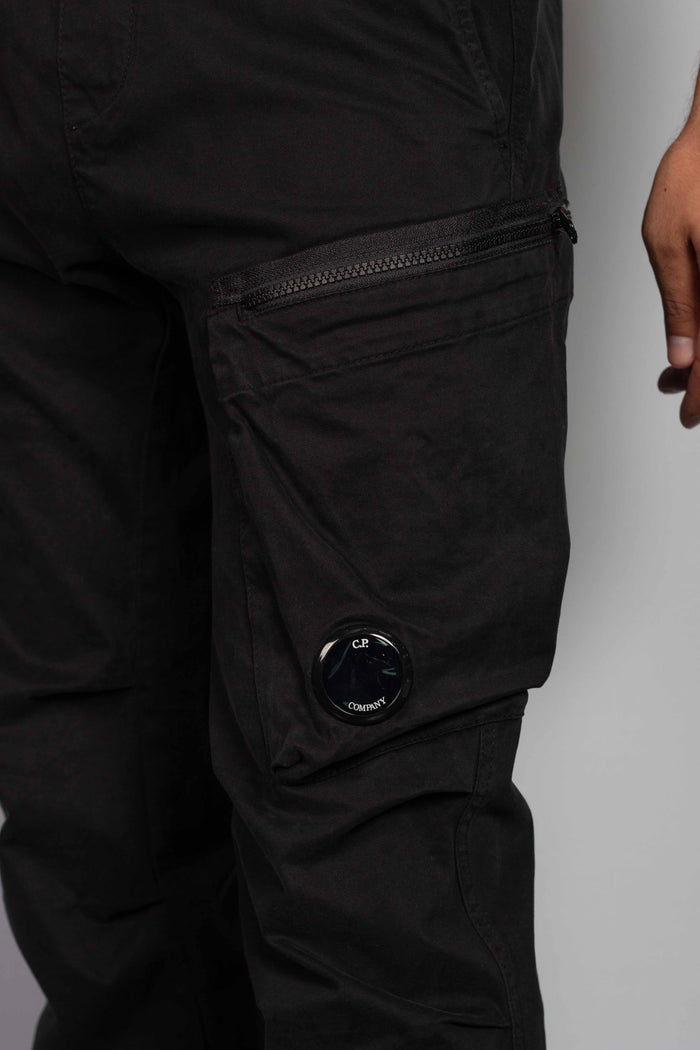 C.P. COMPANY Elasticated Lens Track Pants Black - MAISONDEFASHION.COM