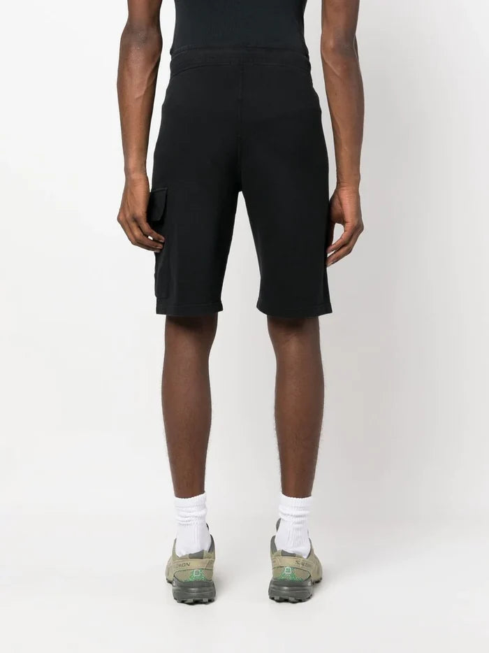 C.P COMPANY Lens-detail Cotton Shorts Black - MAISONDEFASHION.COM