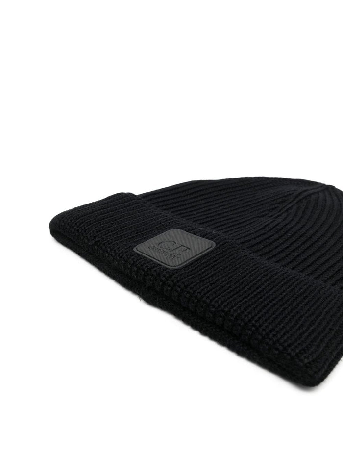 C.P COMPANY Logo-patch Ribbed Beanie Black - MAISONDEFASHION.COM