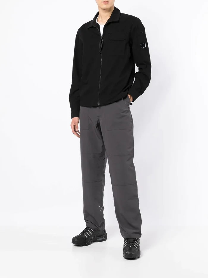 C.P COMPANY Logo Pocket Patch Overshirt Black - MAISONDEFASHION.COM