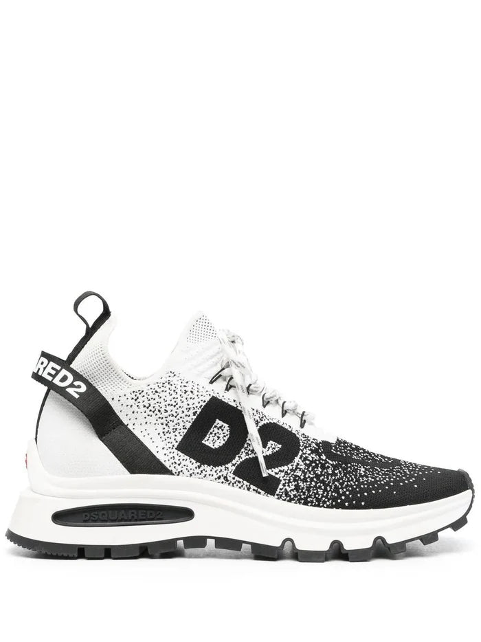 DSQUARED2 Run Ds2 Lace Up Sneakers White/Black - MAISONDEFASHION.COM