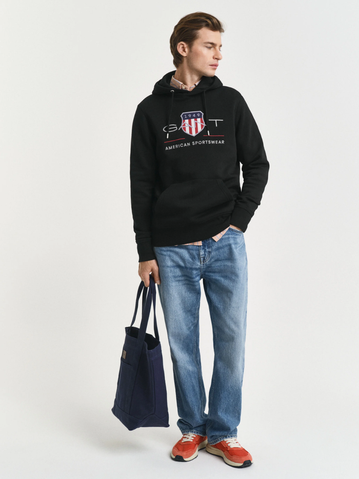 GANT Archive Shield Hoodie Black - MAISONDEFASHION.COM