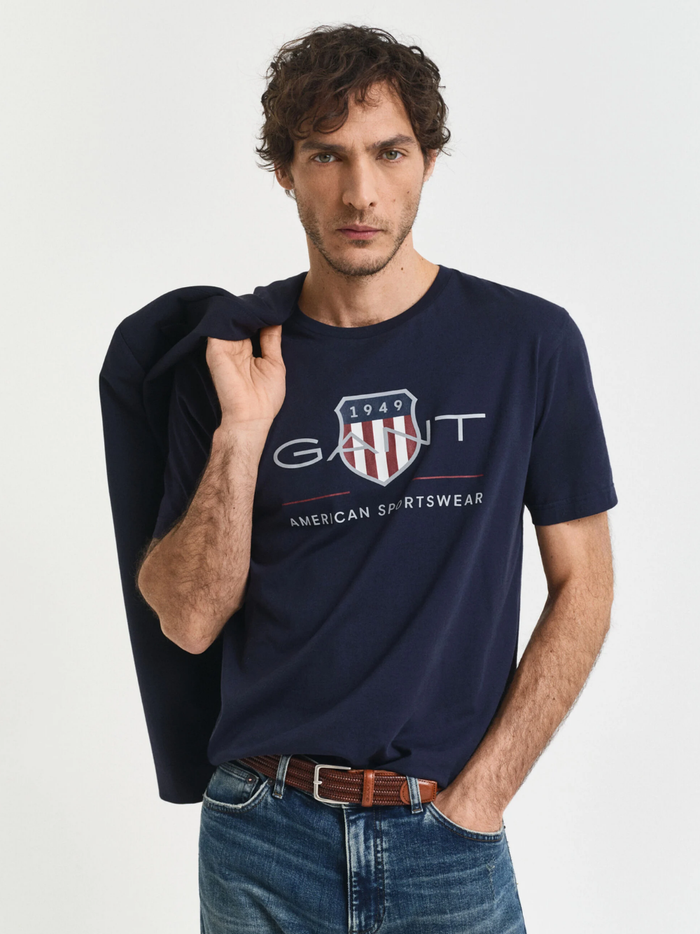 GANT Archive Shield T-Shirt Evening Blue - MAISONDEFASHION.COM