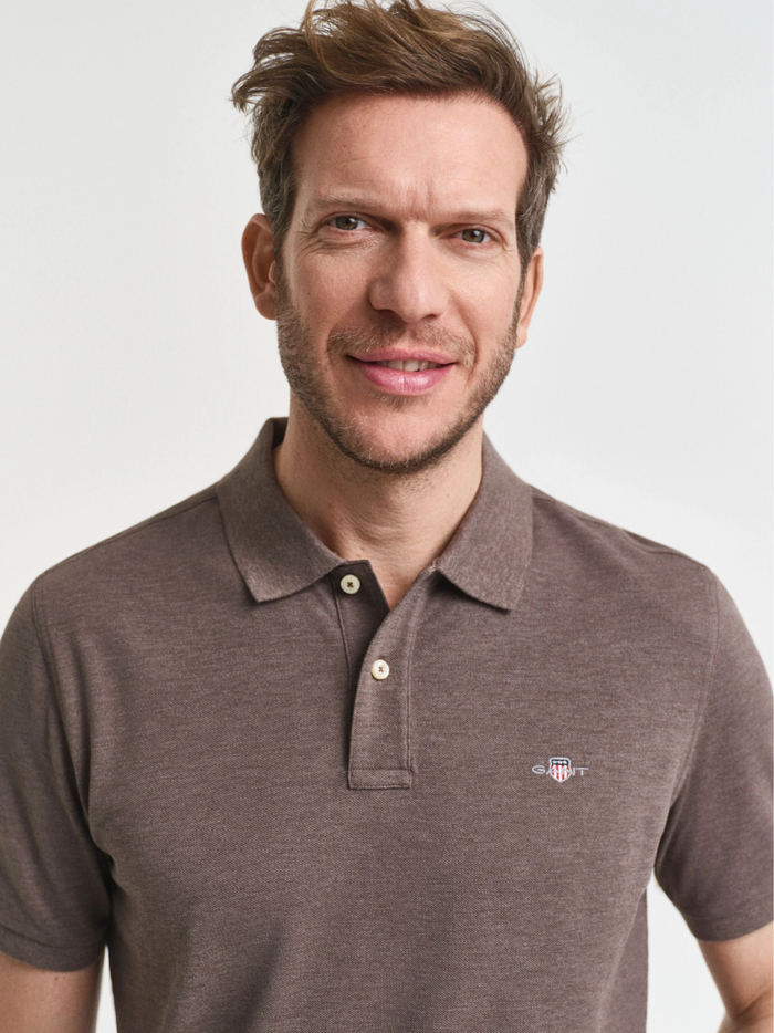 GANT Regular Fit Shield Piqué Polo Shirt Seawood Melange - MAISONDEFASHION.COM
