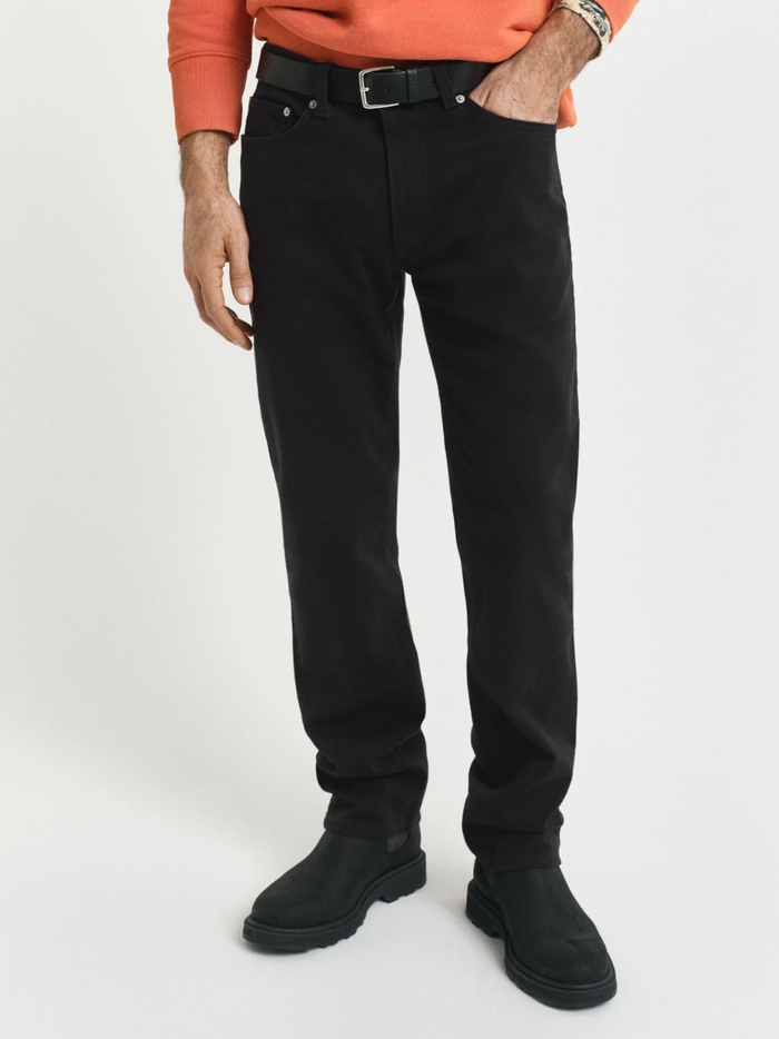 GANT Regular Fit Soft Twill Jeans Black - MAISONDEFASHION.COM