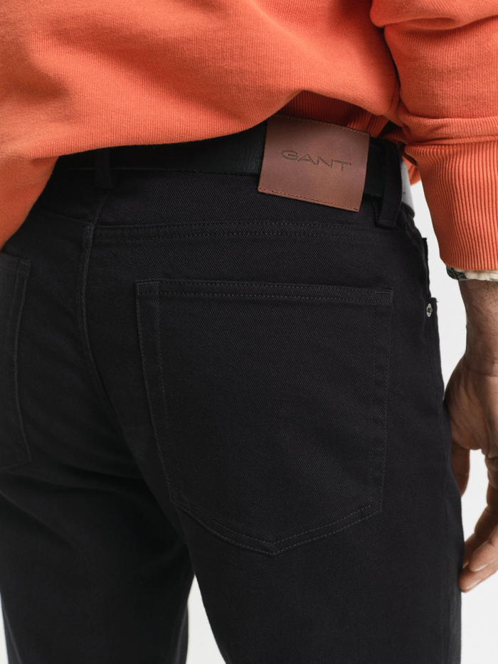 GANT Regular Fit Soft Twill Jeans Black - MAISONDEFASHION.COM