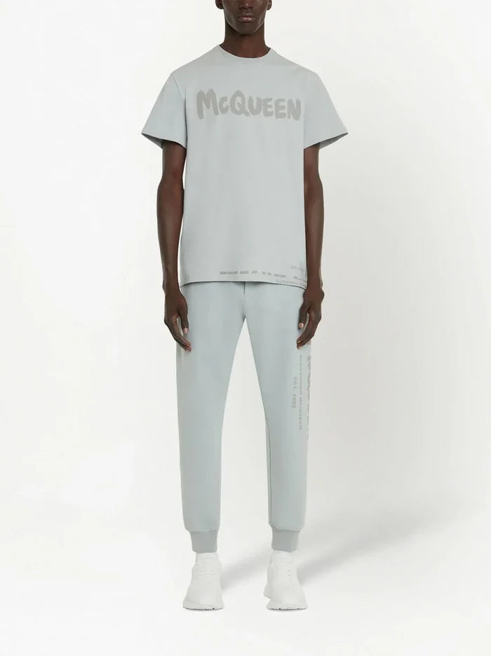 ALEXANDER MCQUEEN Graffiti Logo-Print T-shirt Dove Grey - MAISONDEFASHION.COM