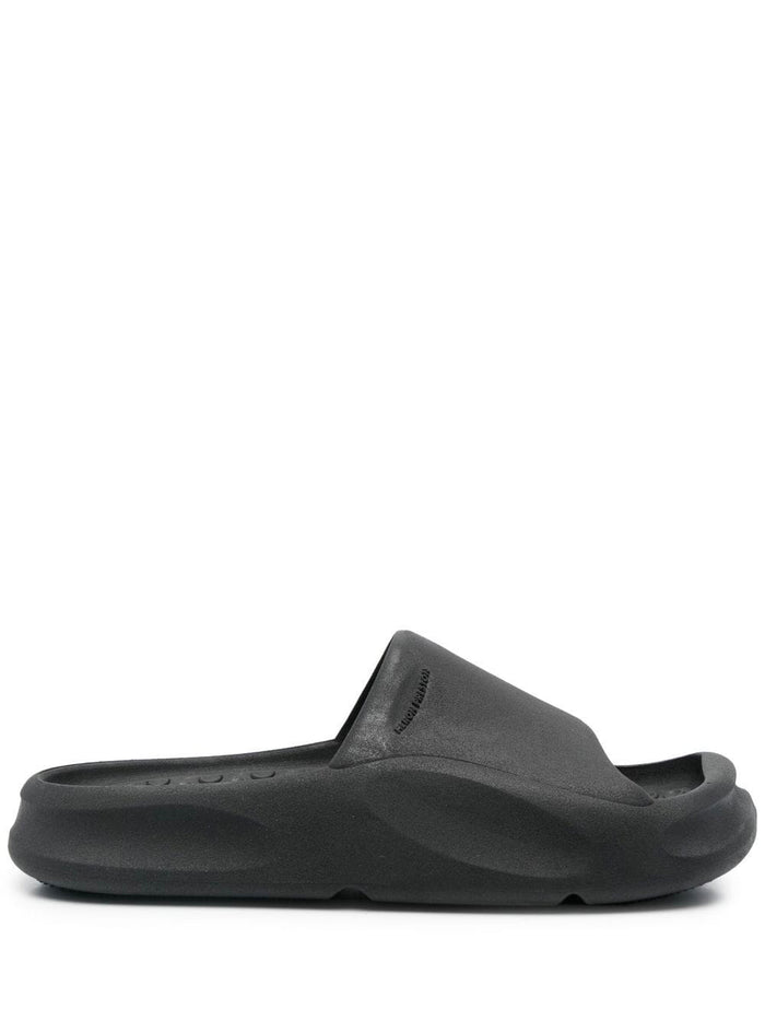 HERON PRESTON Eco Moulded Sliders Black - MAISONDEFASHION.COM