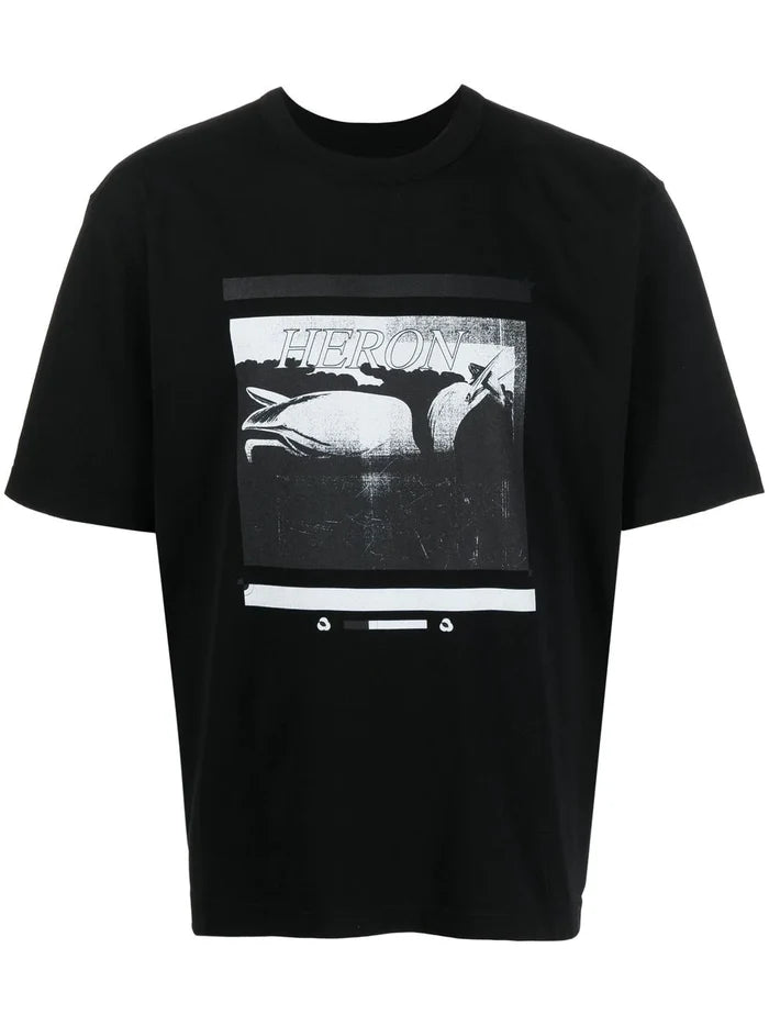 HERON PRESTON Misprinted Heron S/S T-shirt Black/Black - MAISONDEFASHION.COM
