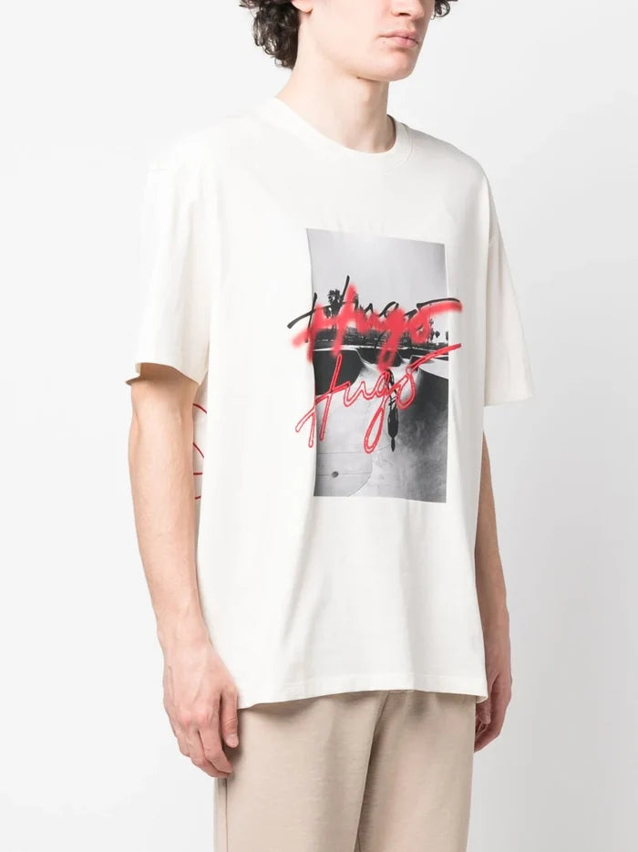HUGO Graphic-print T-shirt Beige - MAISONDEFASHION.COM