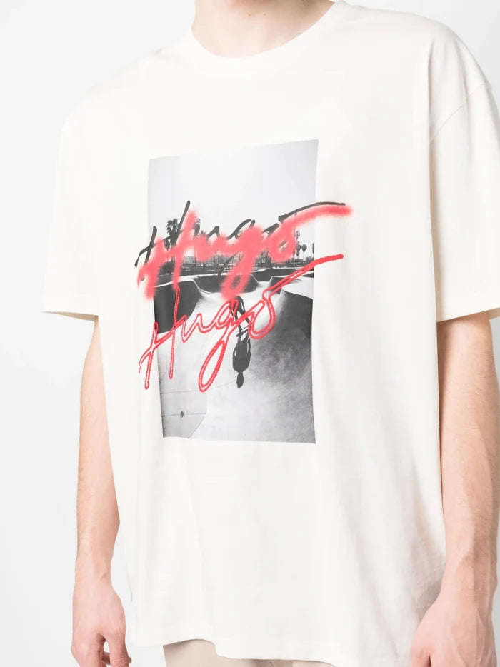 HUGO Graphic-print T-shirt Beige - MAISONDEFASHION.COM