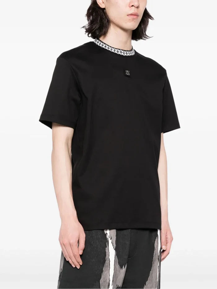 HUGO Interlock Cotton T-Shirt With Chain Print Collar Black - MAISONDEFASHION.COM