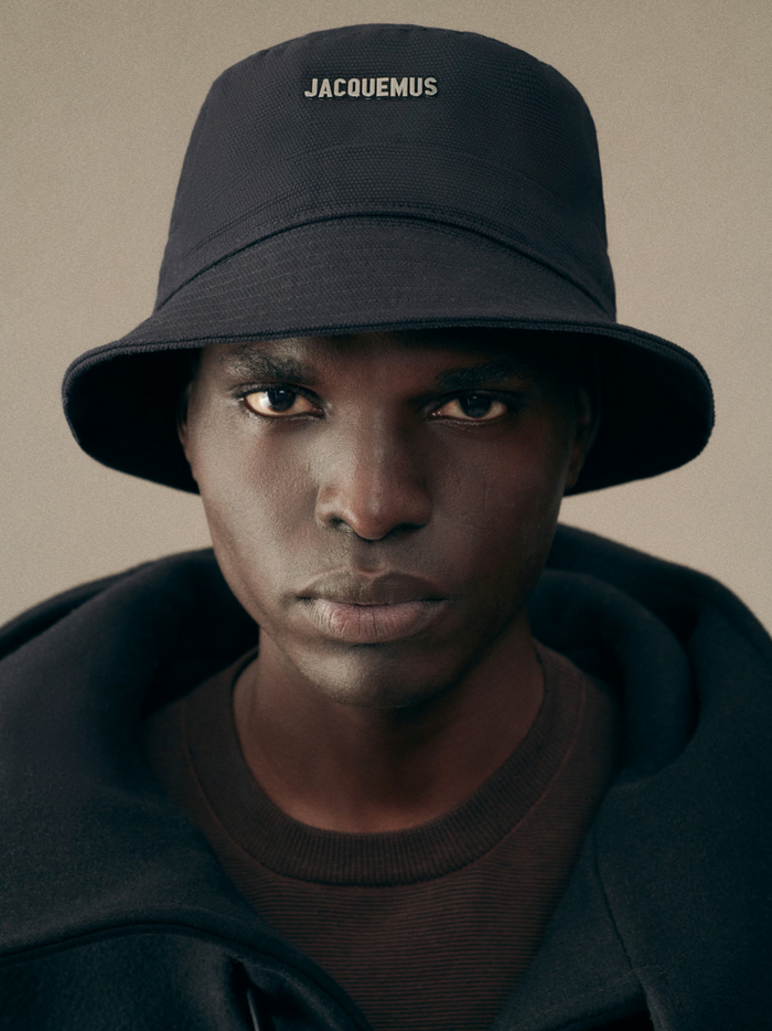 JACQUEMUS The Gadjo Bucket Hat Black - MAISONDEFASHION.COM