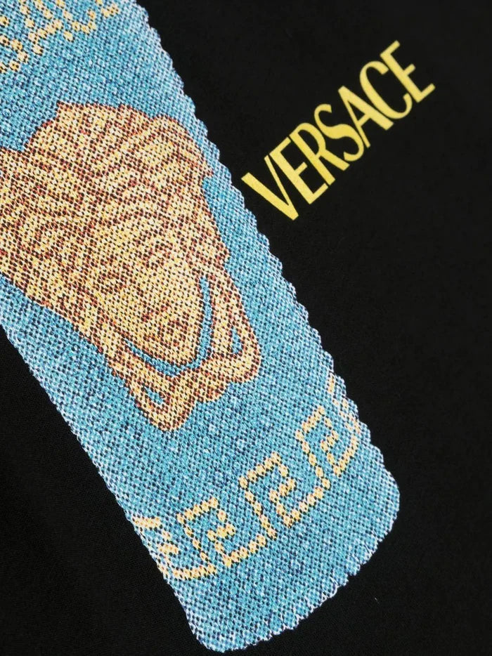 VERSACE KIDS Medusa Cup T-shirt Black/Multicolour - MAISONDEFASHION.COM