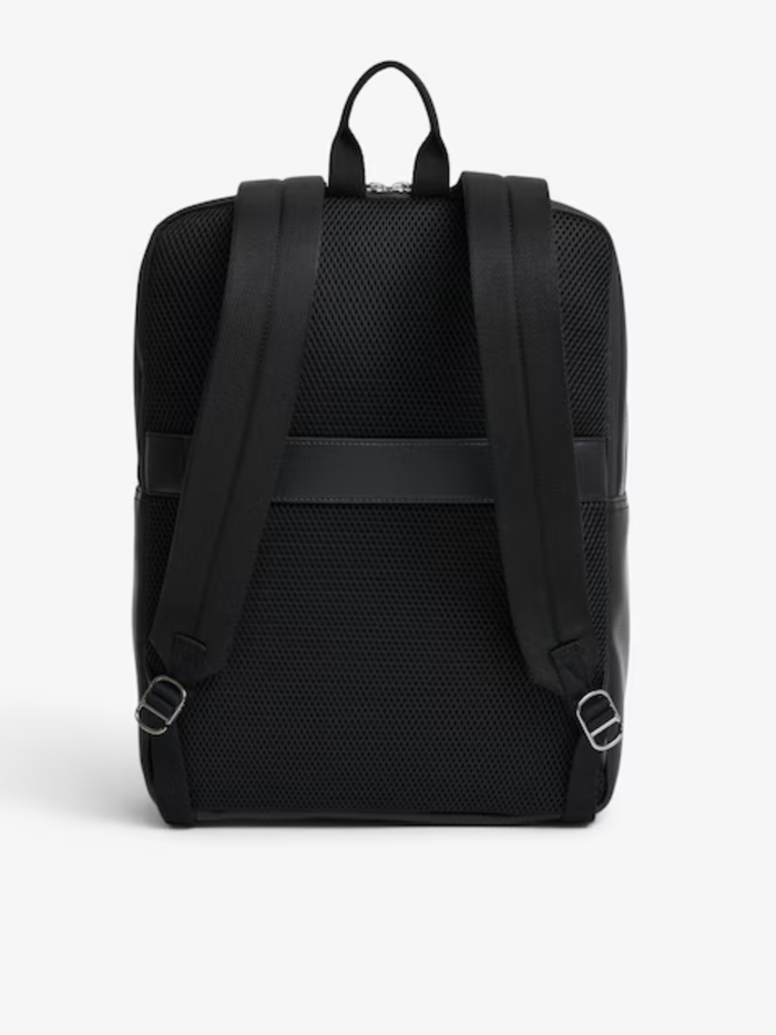 LACOSTE Ossian Leather Backpack Black - MAISONDEFASHION.COM