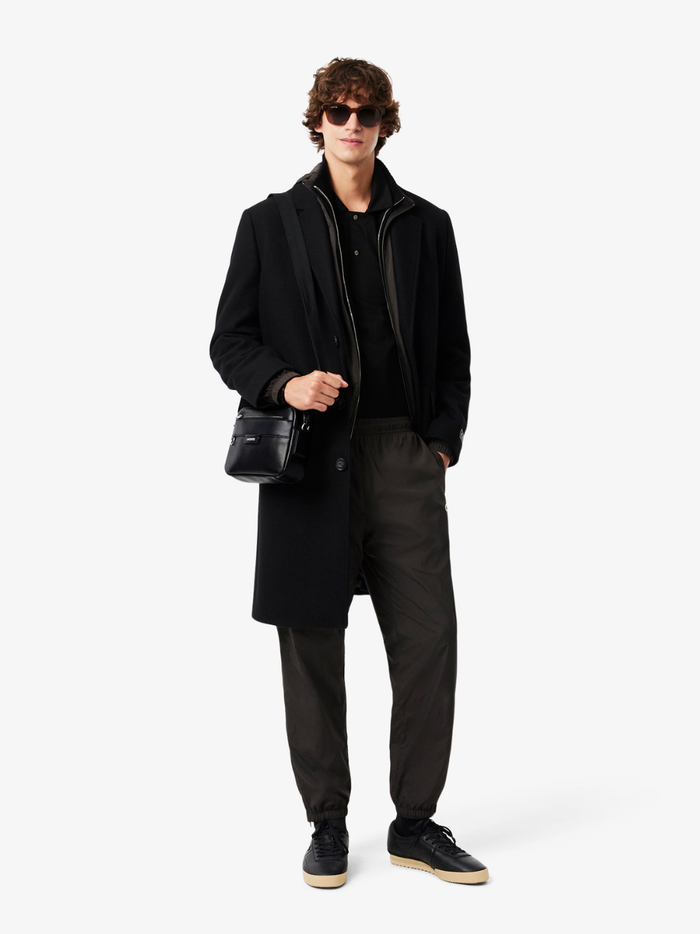 LACOSTE Ossian Leather Reporter Bag Black - MAISONDEFASHION.COM