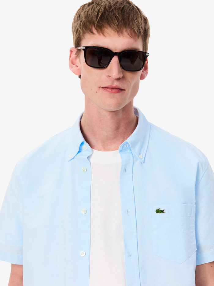 LACOSTE Regular Fit Short Sleeved Oxford Shirt Light Blue - MAISONDEFASHION.COM