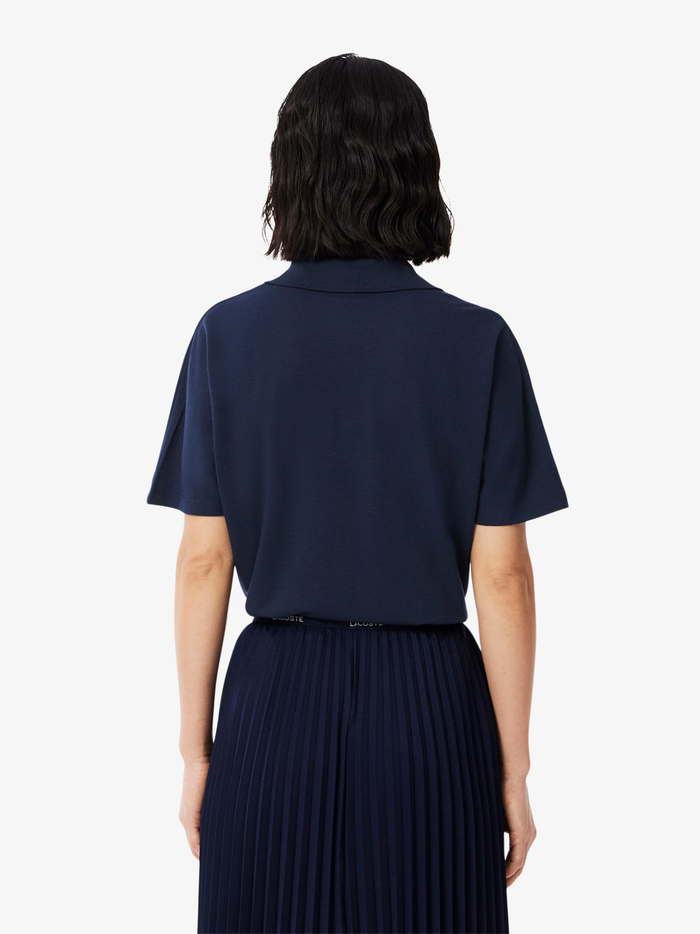 LACOSTE WOMEN Relaxed Fit Fluid Piqué Polo Shirt Midnight Blue - MAISONDEFASHION.COM