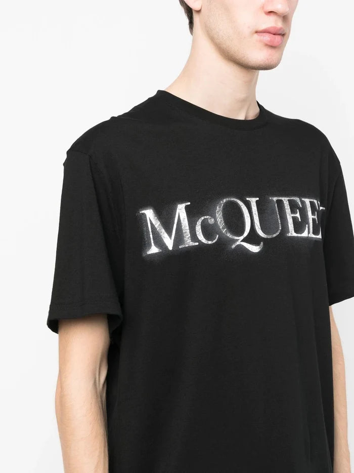 ALEXANDER MCQUEEN Logo-print T-shirt Black/Silver - MAISONDEFASHION.COM