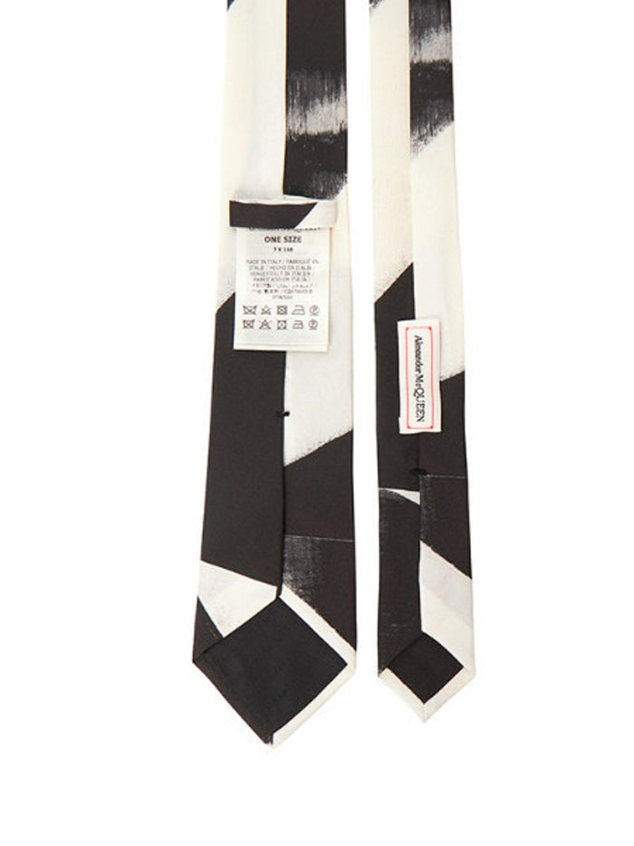 ALEXANDER MCQUEEN Skull Stamp Tie Black/Ivory - MAISONDEFASHION.COM