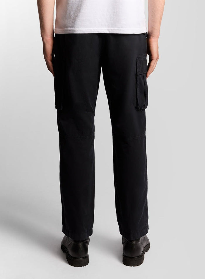 LYLE & SCOTT Articulated Cargo Trouser Jet Black - MAISONDEFASHION.COM