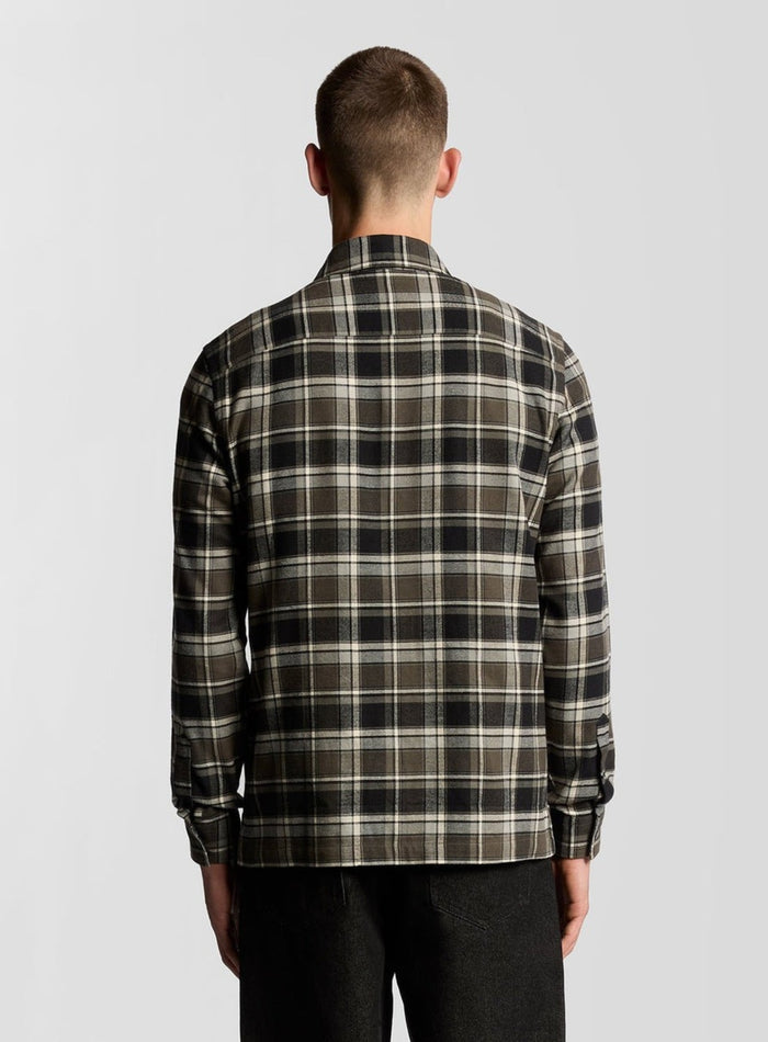LYLE & SCOTT Brushed Cotton Check Shirt Jet Black/ Limestone - MAISONDEFASHION.COM