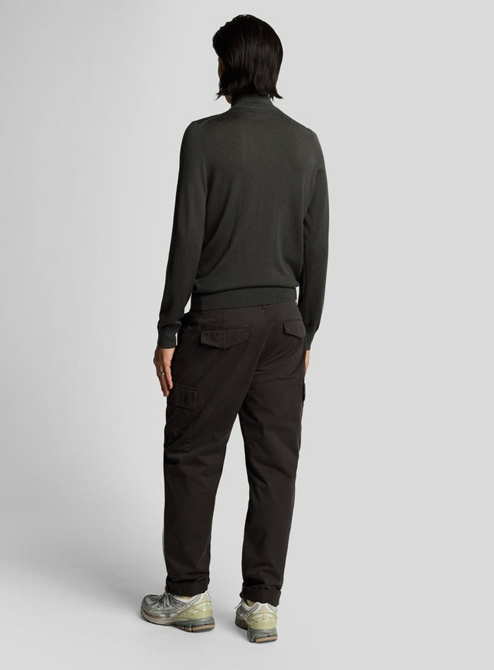LYLE & SCOTT Cargo Pocket Trouser Gunmetal - MAISONDEFASHION.COM