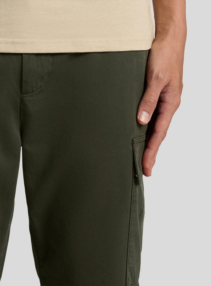 LYLE & SCOTT Cargo Pocket Trouser Olive - MAISONDEFASHION.COM