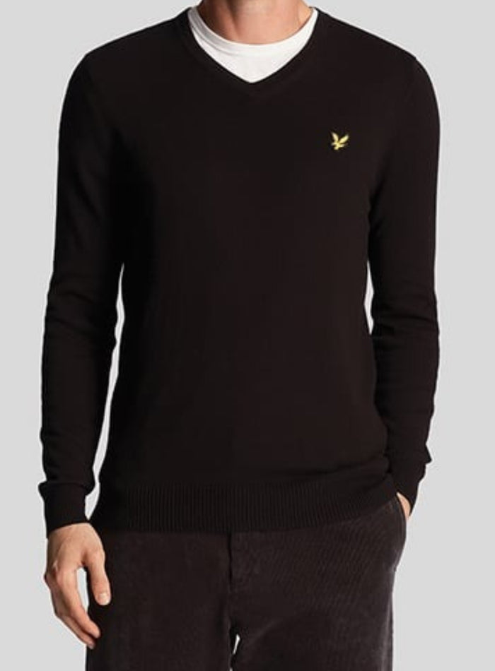 LYLE & SCOTT Cotton Merino V Neck Jumper Jet Black - MAISONDEFASHION.COM