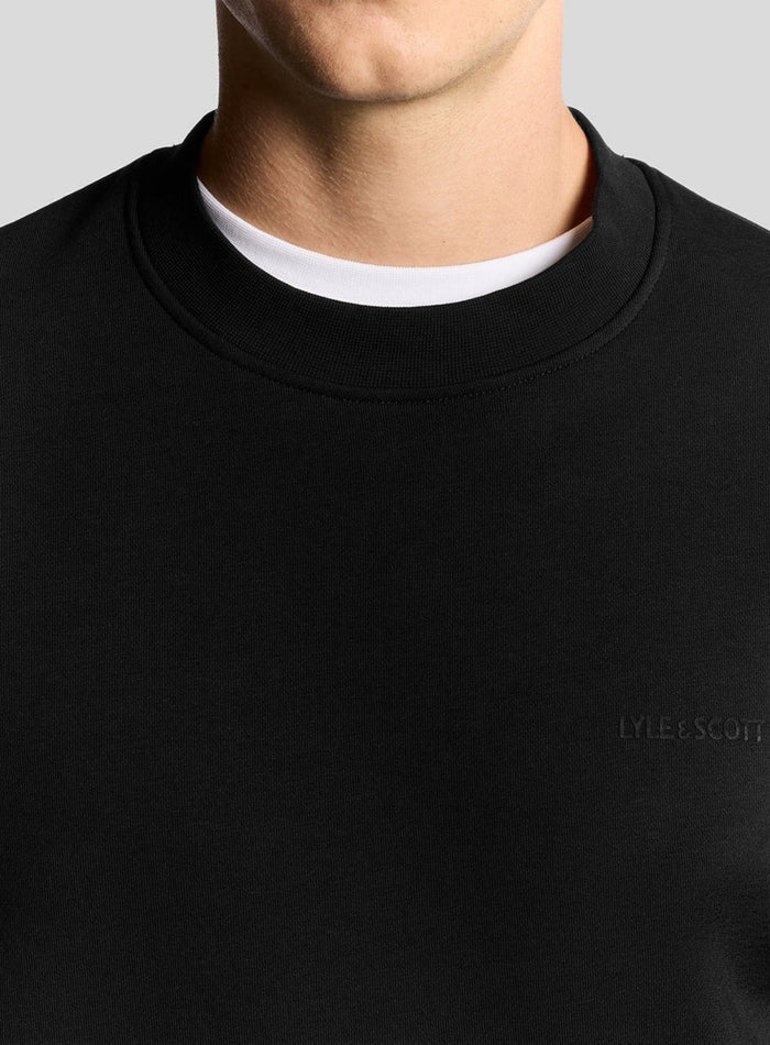 LYLE & SCOTT Logo Brushback Crew Neck Sweatshirt Jet Black - MAISONDEFASHION.COM