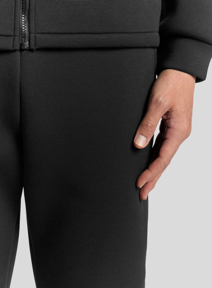 LYLE & SCOTT Neoprene Sweatpant Jet Black - MAISONDEFASHION.COM