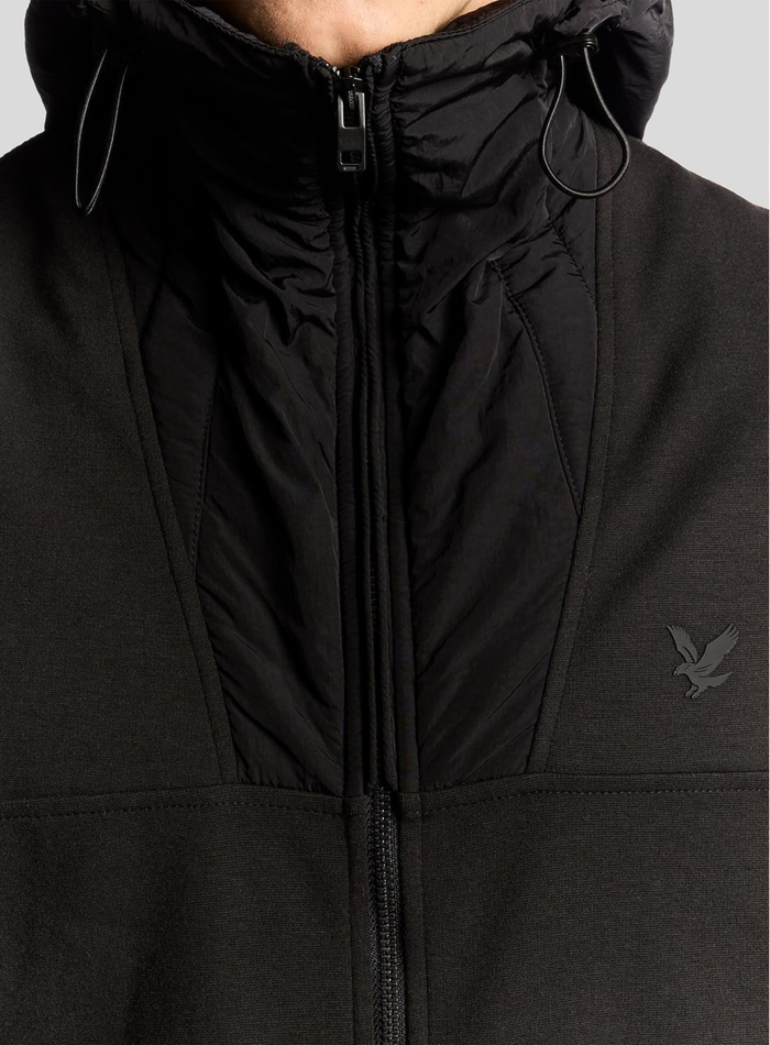 LYLE & SCOTT Panelled Hybrid Jacket Black Ice - MAISONDEFASHION.COM