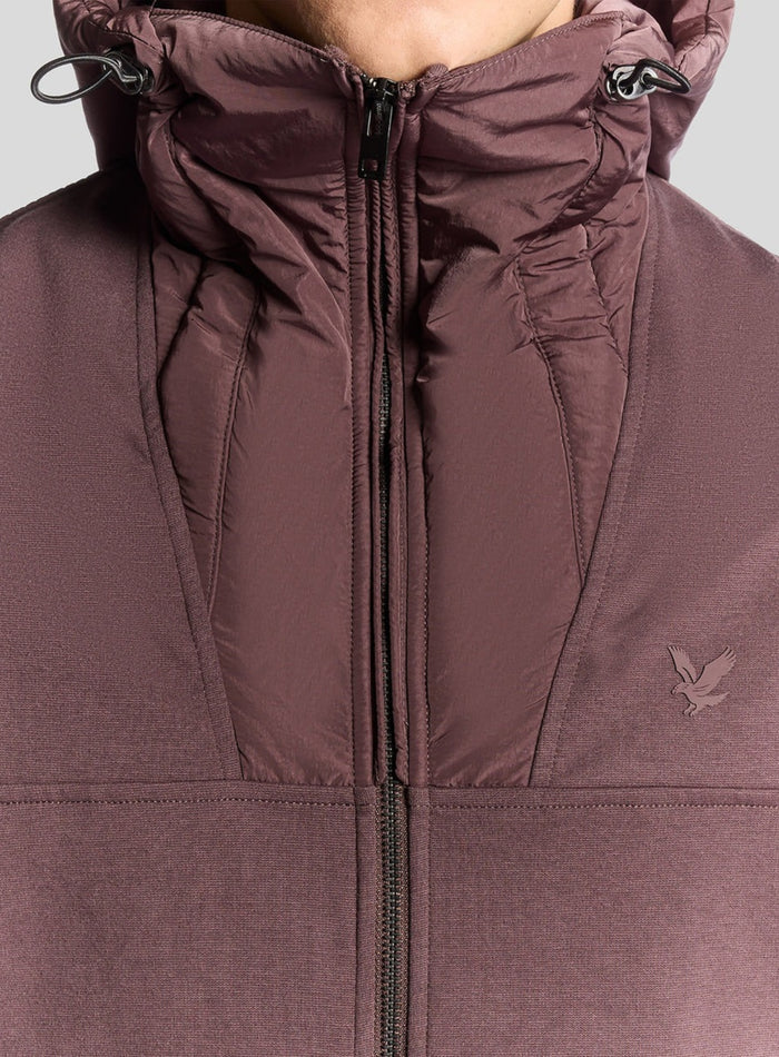 LYLE & SCOTT Panelled Hybrid Jacket Espresso - MAISONDEFASHION.COM