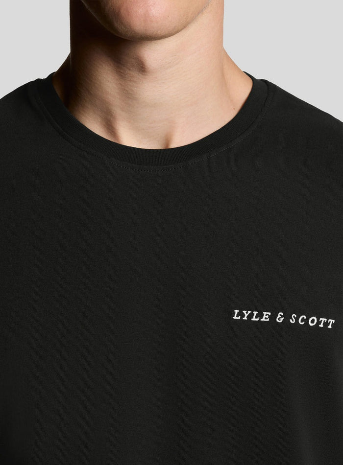LYLE & SCOTT Script Logo Cotton Crew Neck T-Shirt Jet Black - MAISONDEFASHION.COM