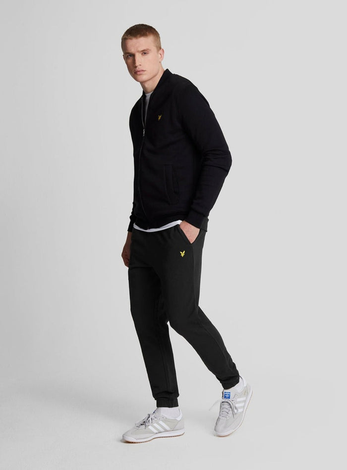 LYLE & SCOTT Slim Sweatpant Jet Black - MAISONDEFASHION.COM