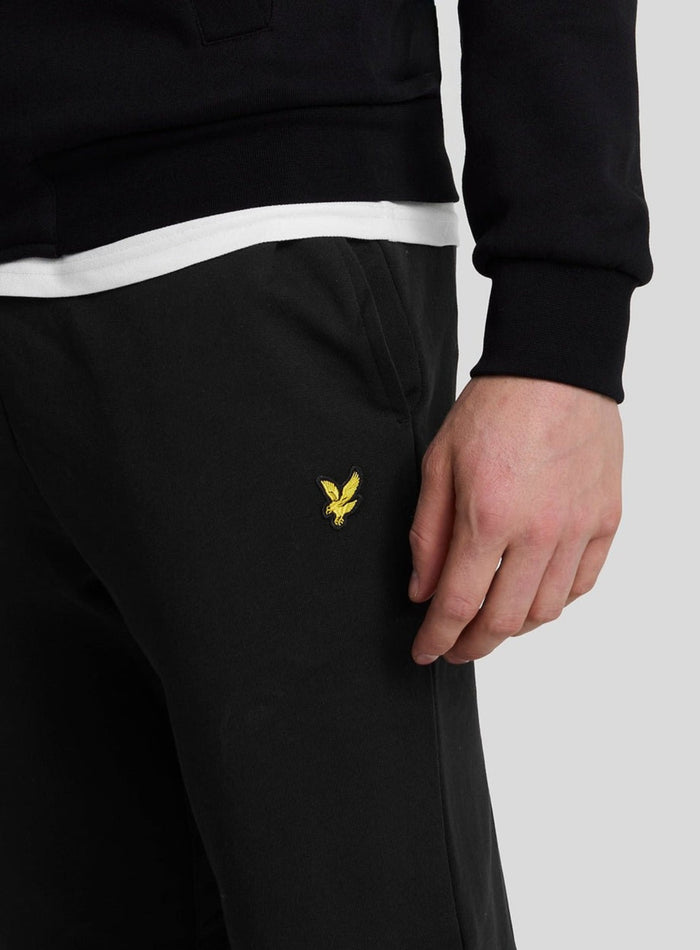 LYLE & SCOTT Slim Sweatpant Jet Black - MAISONDEFASHION.COM