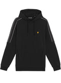 LYLE & SCOTT Sports Tape Hoodie Jet Black - MAISONDEFASHION.COM