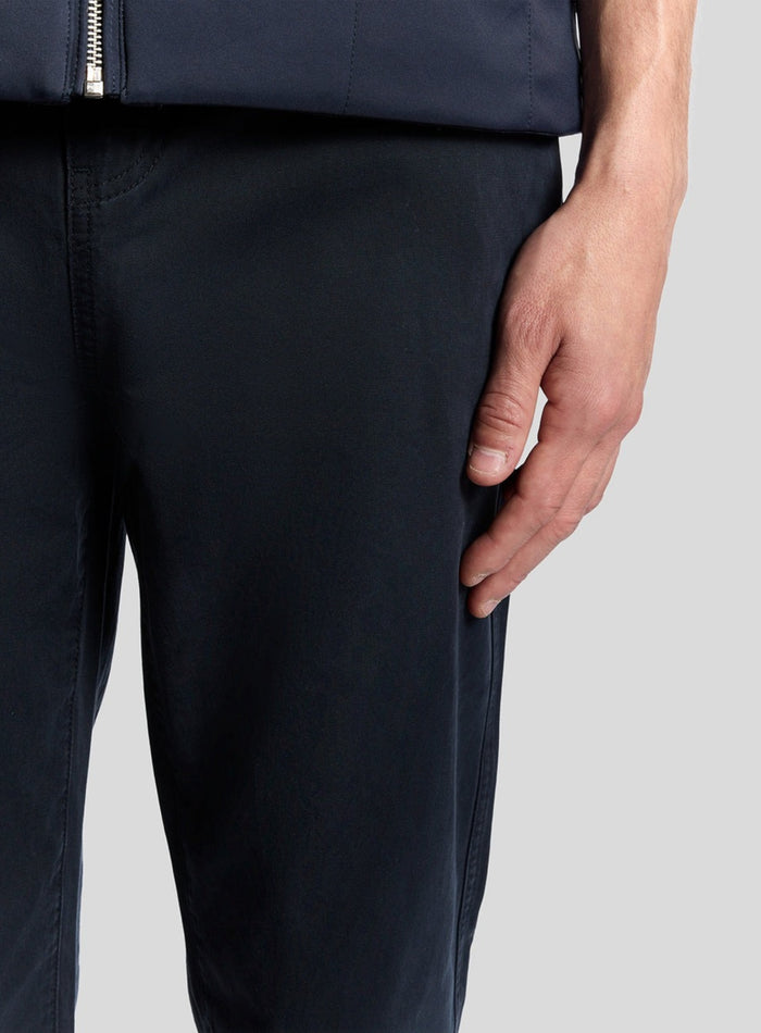 LYLE & SCOTT Straight Leg Chino Dark Navy - MAISONDEFASHION.COM