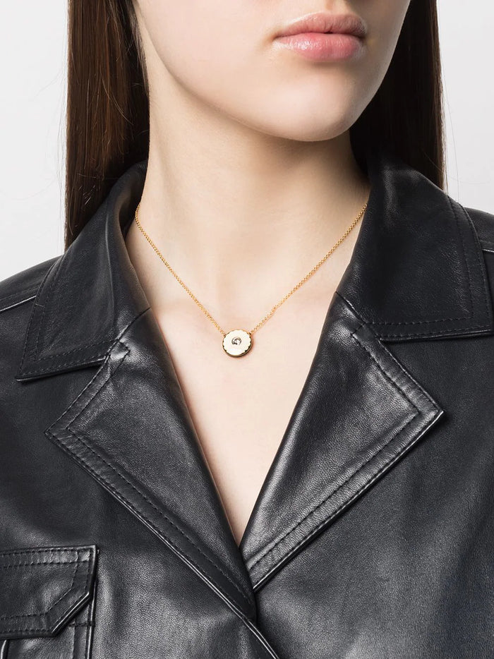 MARC JACOBS WOMEN Medallion Pendant Necklace Cream/Gold - MAISONDEFASHION.COM