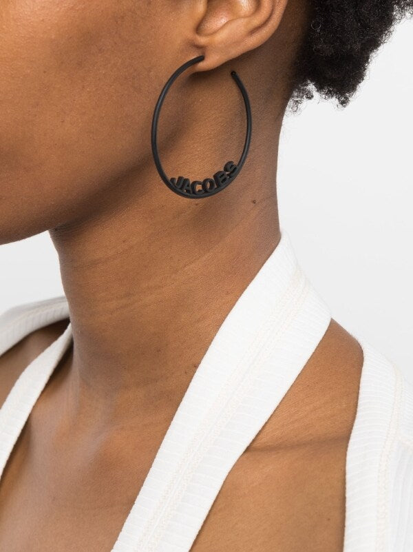 MARC JACOBS WOMEN Oversized Logo Metal Hoops Black - MAISONDEFASHION.COM