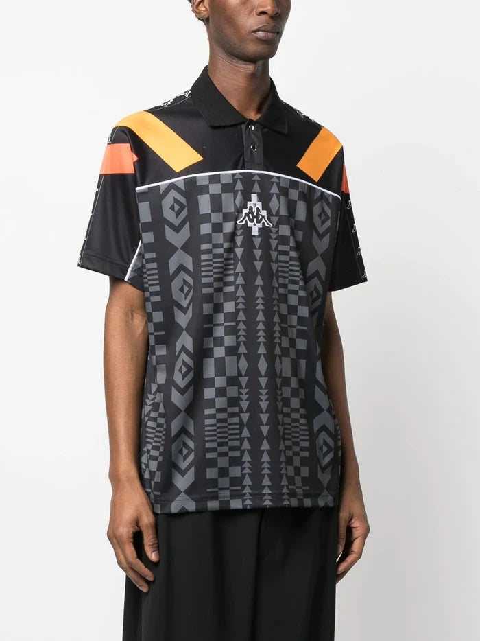 MARCELO BURLON COUNTY OF MILAN  Aop Folk Kappa Soccer Polo Black Dark Grey - MAISONDEFASHION.COM