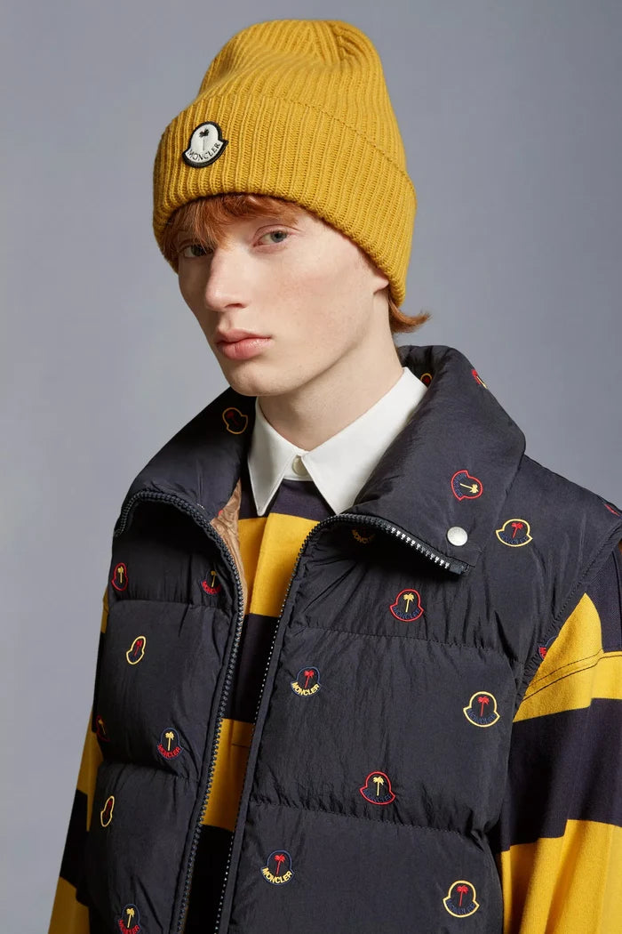 MONCLER GENIUS X 8 MONCLER PALM ANGELS MEN Logo Beanie Yellow/White - MAISONDEFASHION.COM