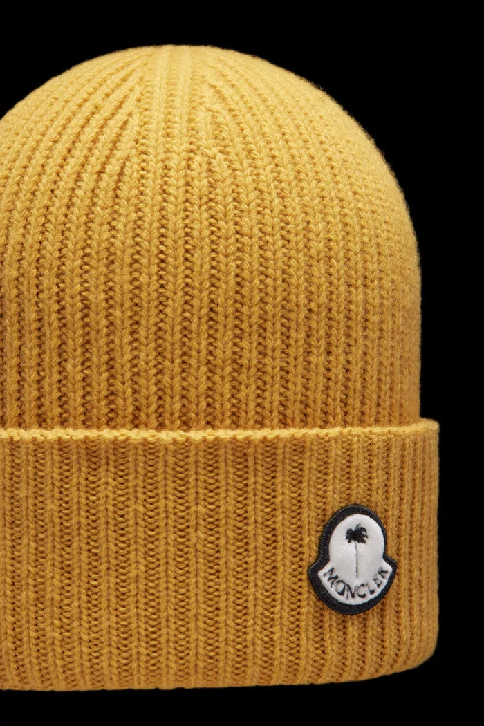 MONCLER GENIUS X 8 MONCLER PALM ANGELS MEN Logo Beanie Yellow/White - MAISONDEFASHION.COM