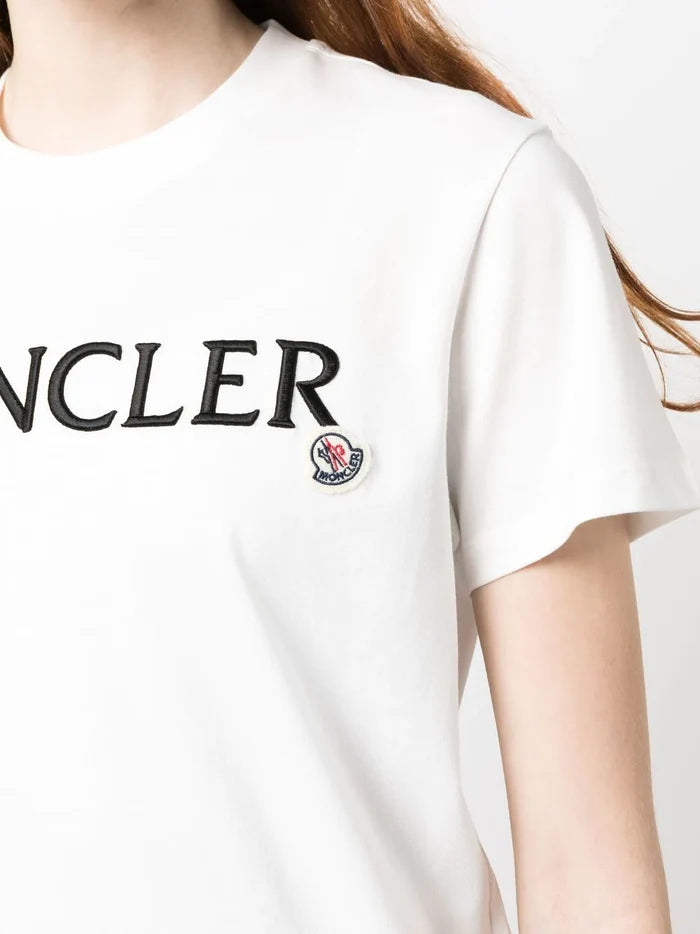 MONCLER WOMEN Logo Embroidered T-Shirt White - MAISONDEFASHION.COM