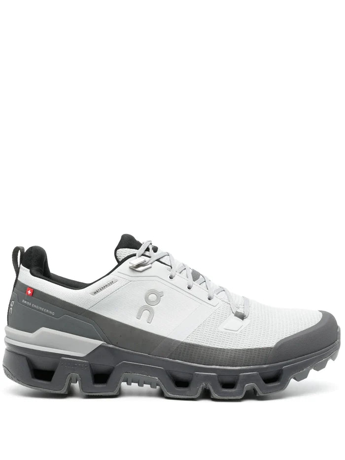 ON RUNNING Cloudwander Waterproof Glacier/Eclipse - MAISONDEFASHION.COM
